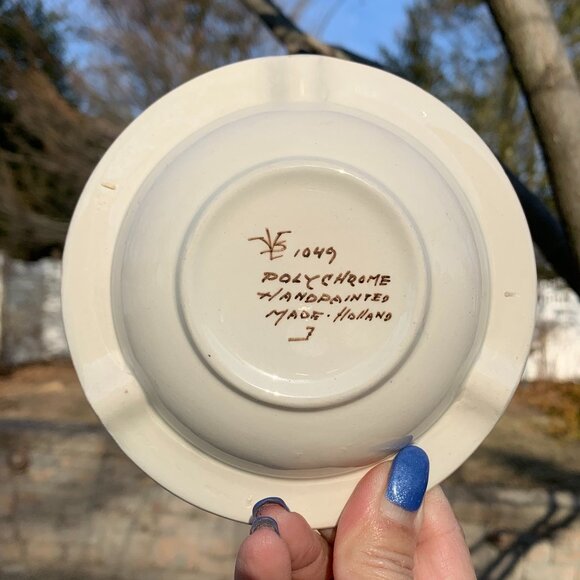 FIRM PRICE Vintage Delft Polychrome Handpainted Ashtray - Picture 5 of 10